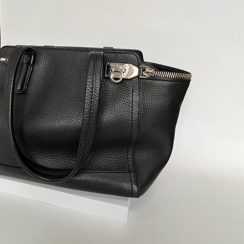 Salvatore Ferragamo - Calfskin Tote - Very good condition